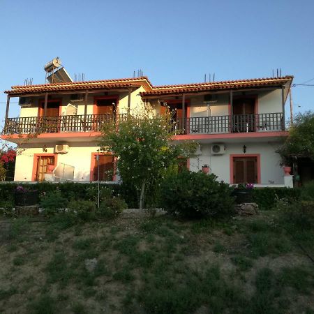 Tony Studio & Apartments Лаганас Екстериор снимка