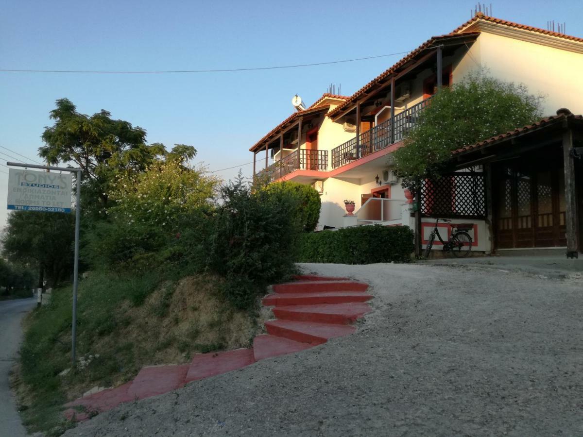 Tony Studio & Apartments Лаганас Екстериор снимка