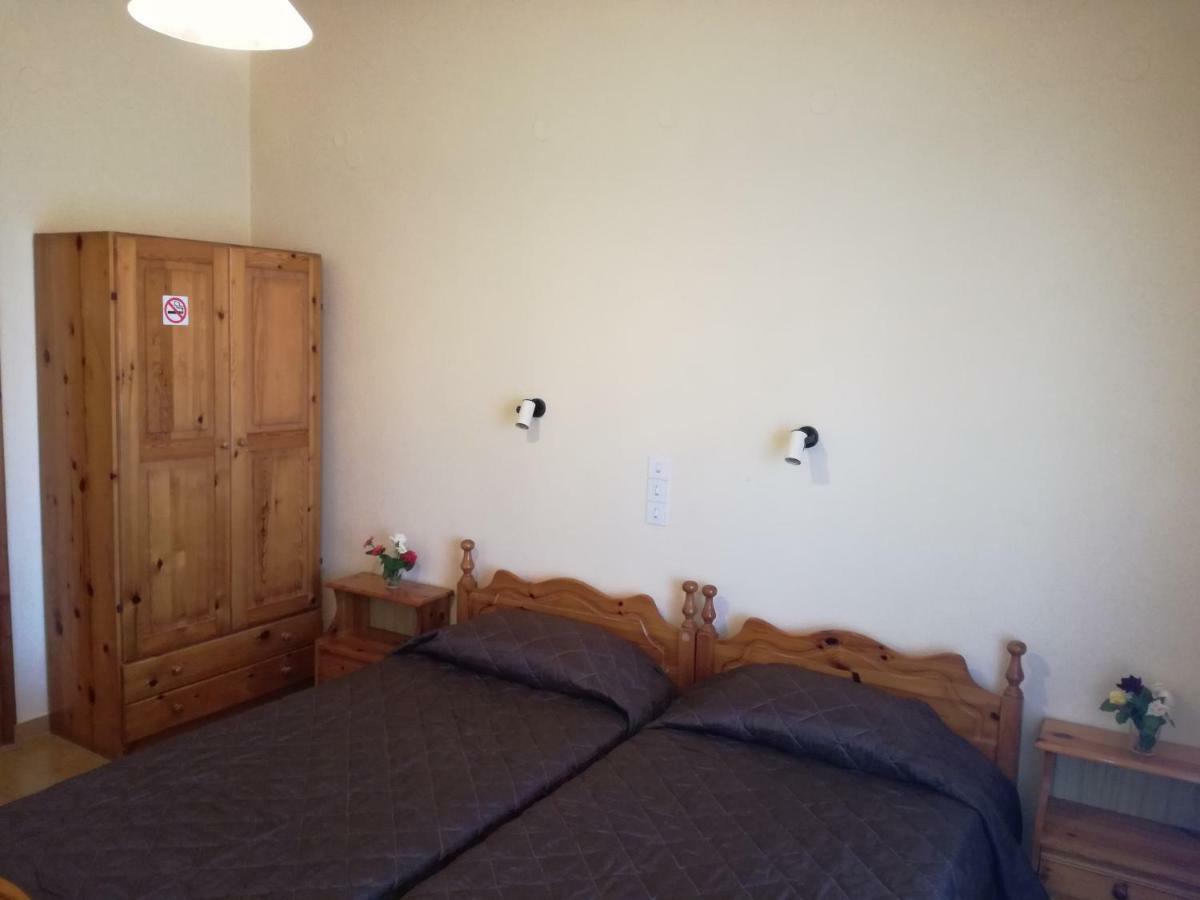 Tony Studio & Apartments Лаганас Екстериор снимка
