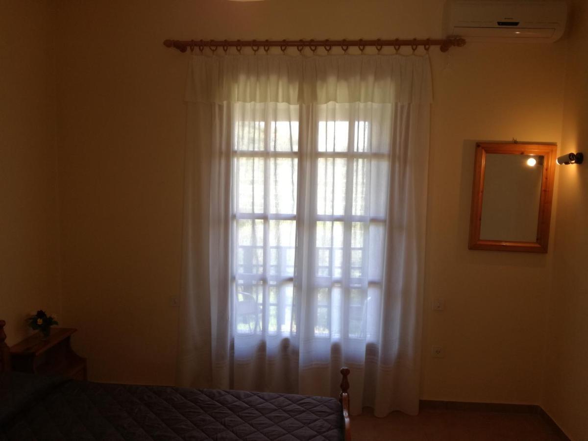 Tony Studio & Apartments Лаганас Екстериор снимка